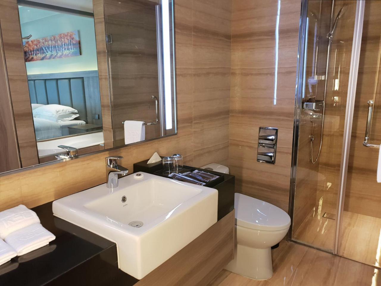 Ksl Hot Spring Resort Johor Bahru Exterior foto